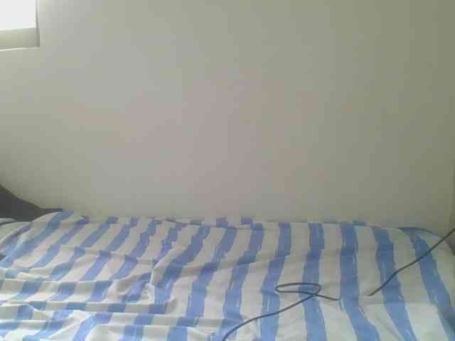 Smilingbeibylove webcam