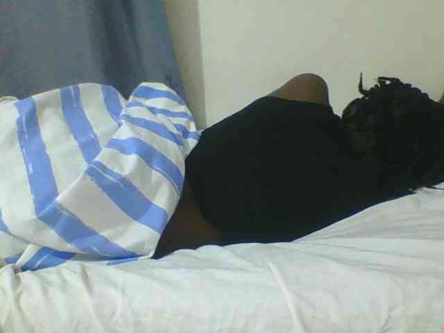Smilingbeibylove webcam