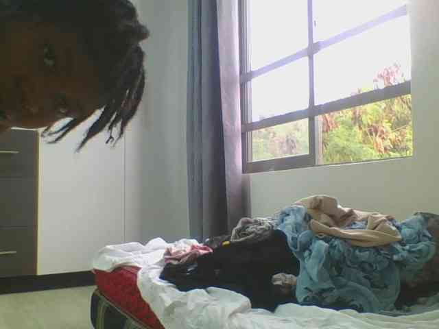 Smilingbeibylove webcam