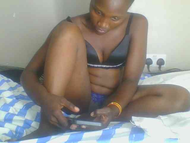 Smilingbeibylove webcam