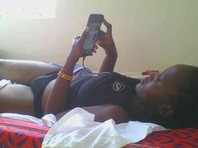 Smilingbeibylove webcam