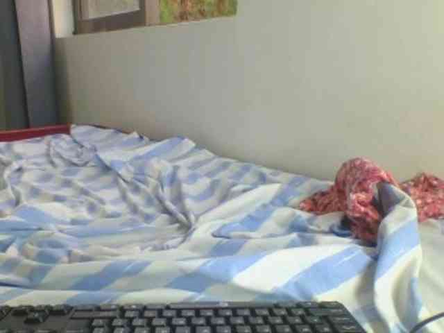 Smilingbeibylove webcam