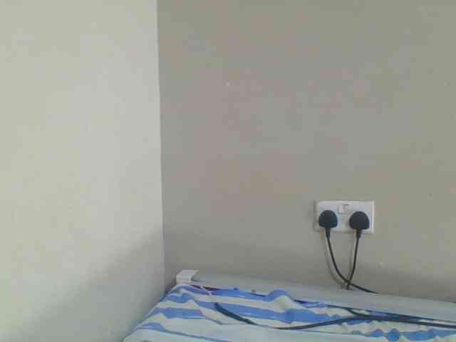 Smilingbeibylove webcam