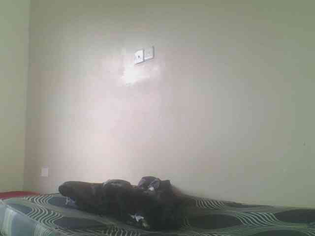 Smilingbeibylove webcam