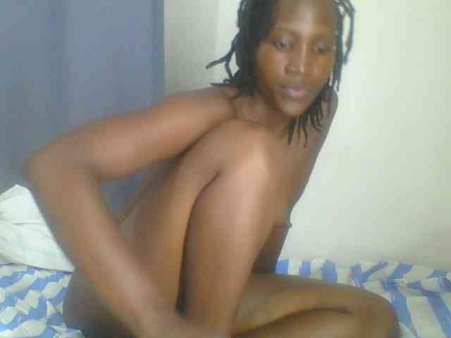 Smilingbeibylove webcam