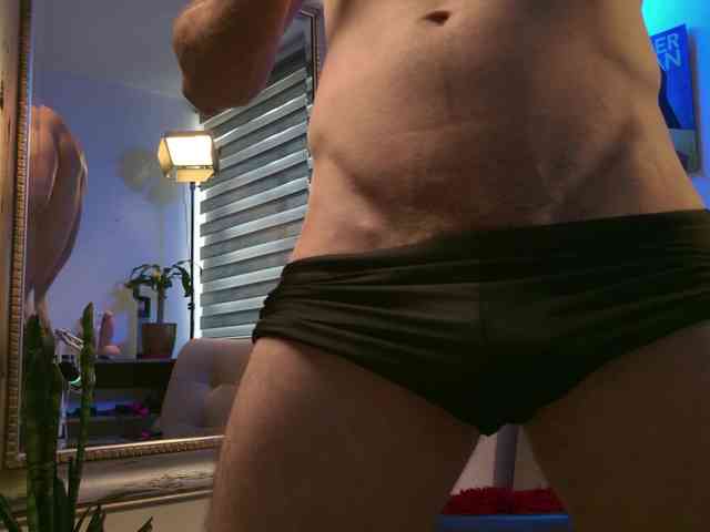 AxelFairchaild Sex Cam Show