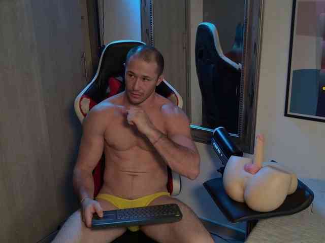 AxelFairchaild AxelFairchaild