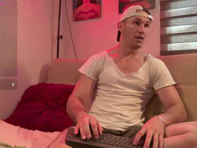 AxelFairchaild Sex Cam Show