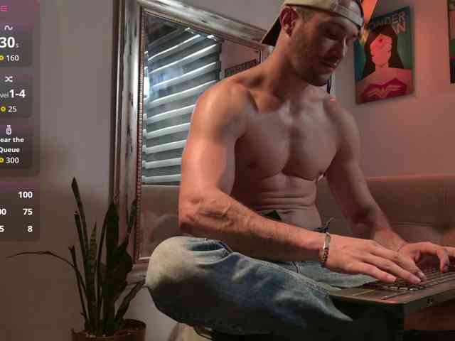 AxelFairchaild Sex Cam Show
