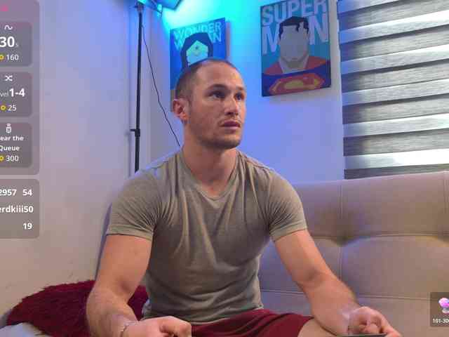 AxelFairchaild Sex Cam Show