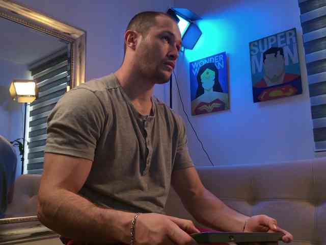 AxelFairchaild Sex Cam Show