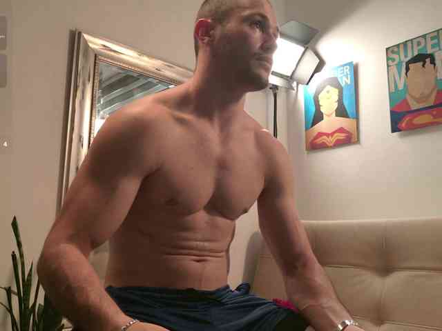 AxelFairchaild Sex Cam Show