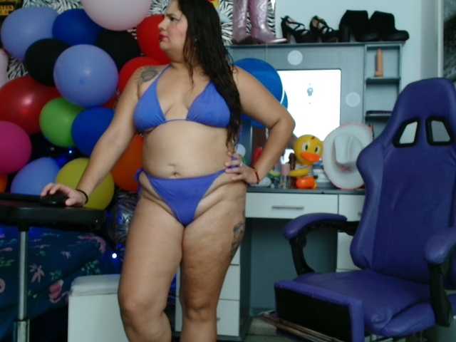 girls-kinky live cam on BongaCams