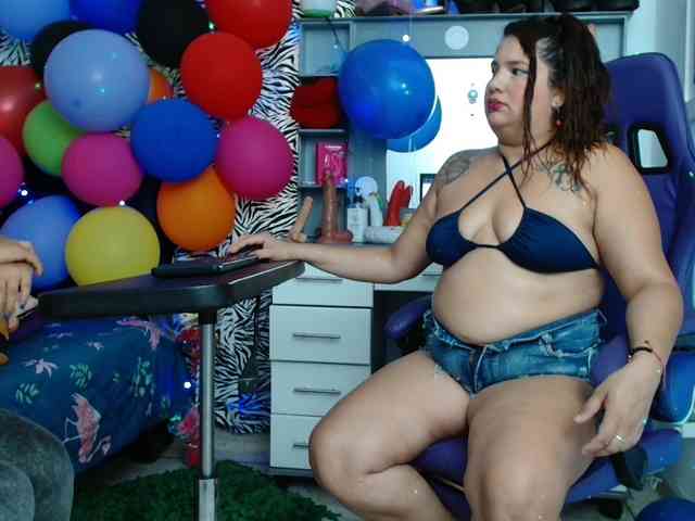girls-kinky webcam