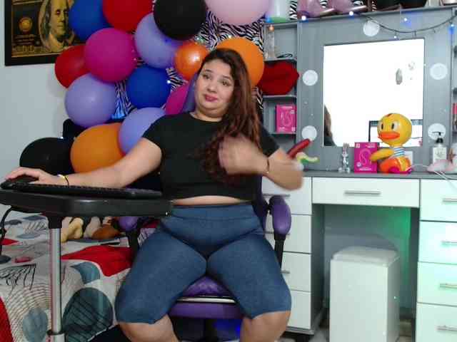 girls-kinky webcam
