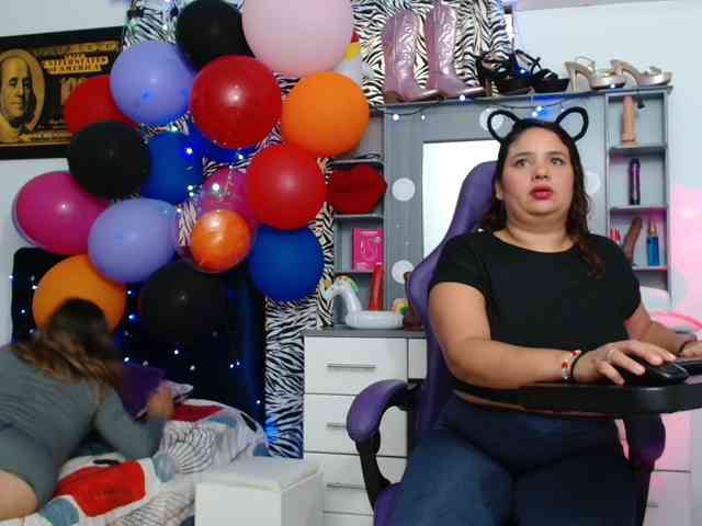 girls-kinky webcam