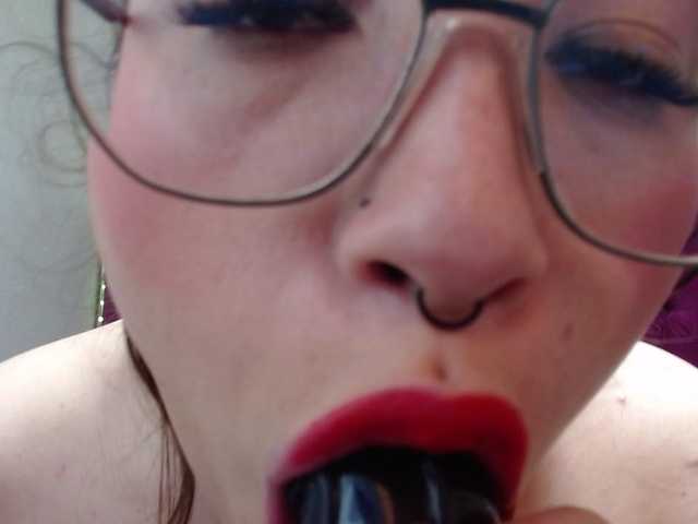 selenabustamante live cam on BongaCams