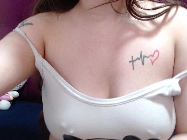 selenabustamante live cam on BongaCams