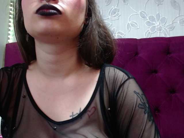 selenabustamante live cam on BongaCams