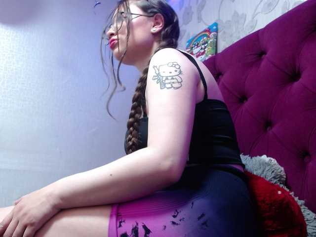 selenabustamante live cam on BongaCams