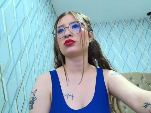 selenabustamante live cam on BongaCams