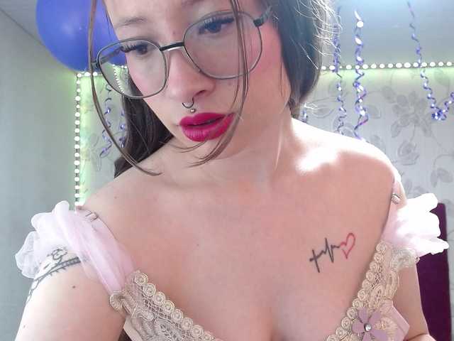 selenabustamante live cam on BongaCams