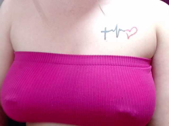selenabustamante live cam on BongaCams