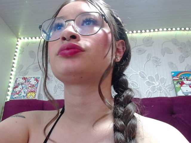 selenabustamante live cam on BongaCams