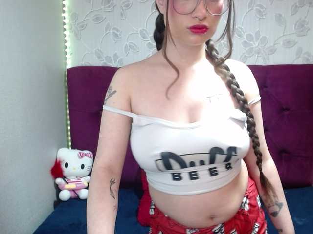 selenabustamante live webcam show