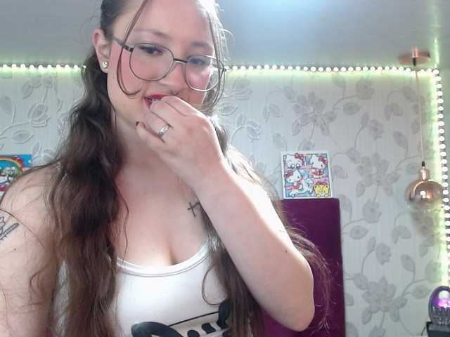 selenabustamante live cam on BongaCams