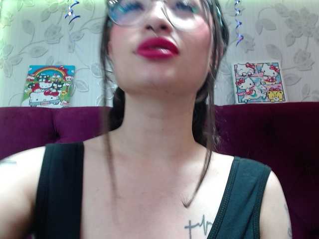 selenabustamante live cam on BongaCams