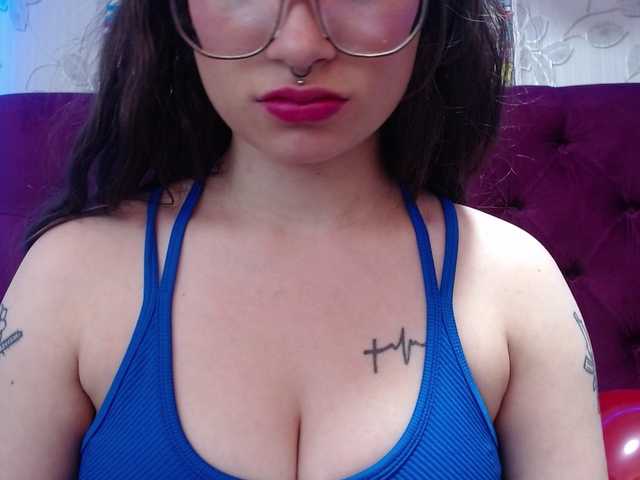selenabustamante live cam on BongaCams