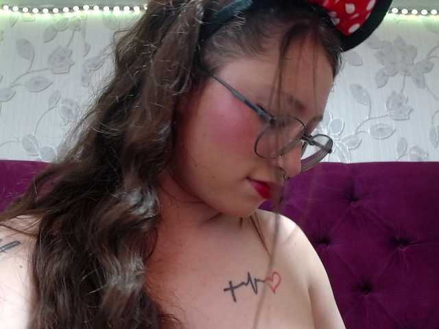 selenabustamante live cam on BongaCams