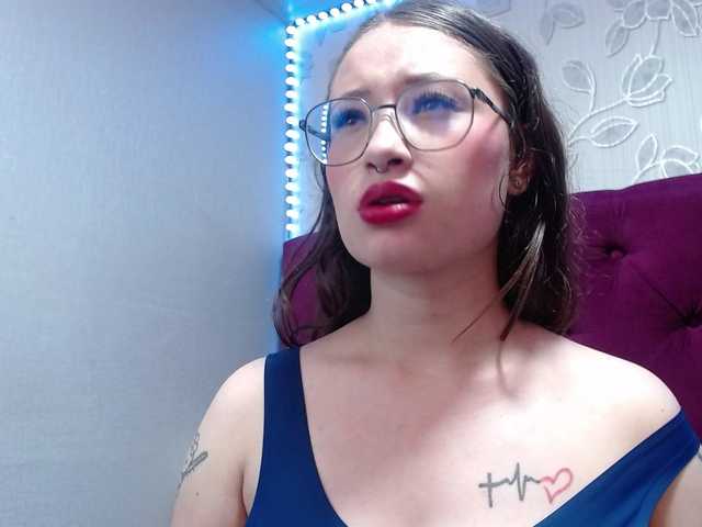 selenabustamante live cam on BongaCams