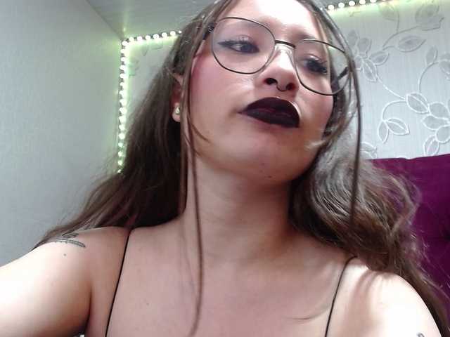 selenabustamante live cam on BongaCams