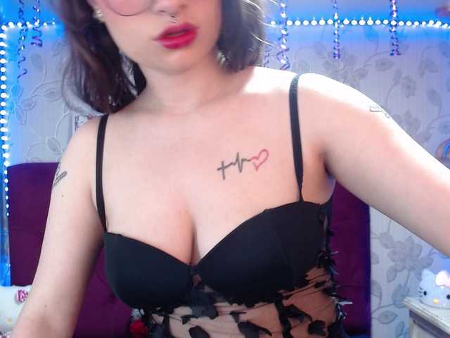 selenabustamante live cam on BongaCams
