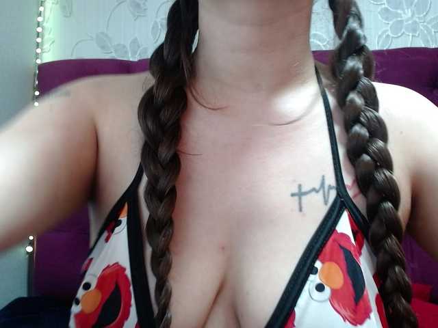 selenabustamante live cam on BongaCams