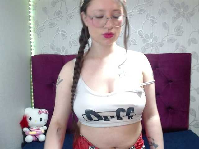 selenabustamante live cam on BongaCams