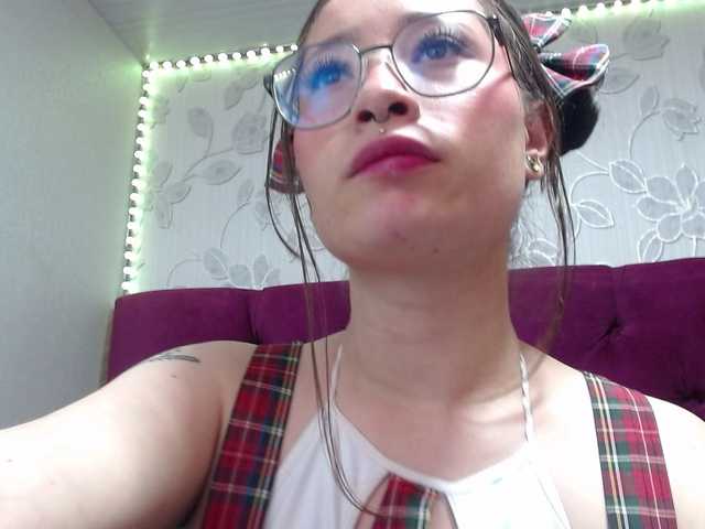 selenabustamante live cam on BongaCams