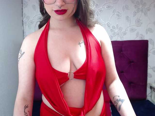 selenabustamante live cam on BongaCams