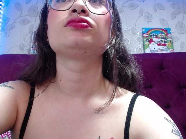 selenabustamante live cam on BongaCams