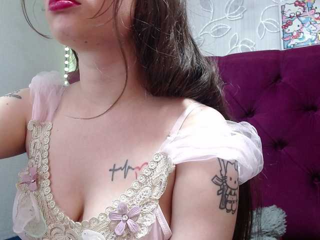 selenabustamante live cam on BongaCams