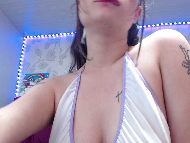 selenabustamante live cam on BongaCams