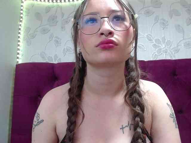 selenabustamante webcam