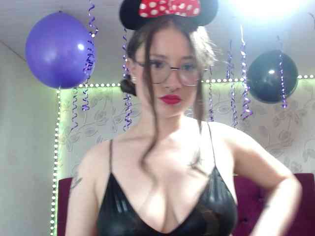 Modèle: selenabustamante