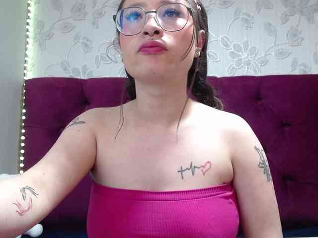 selenabustamante webcam