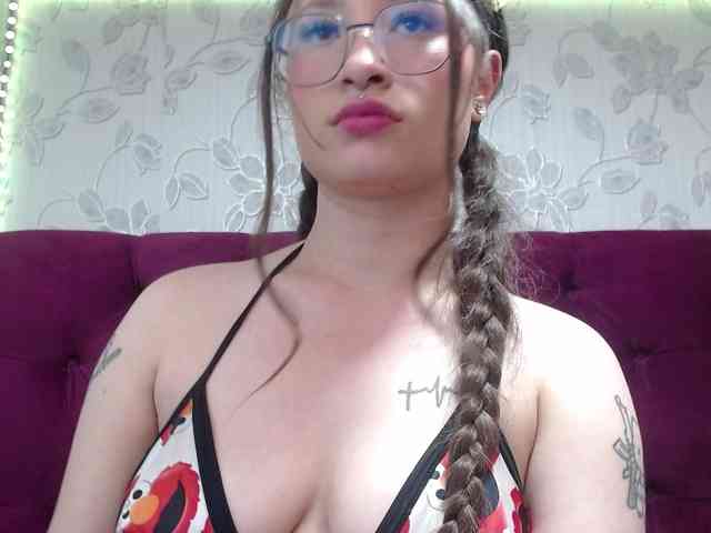 selenabustamante webcam