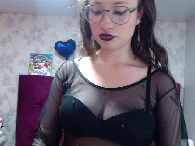 selenabustamante webcam