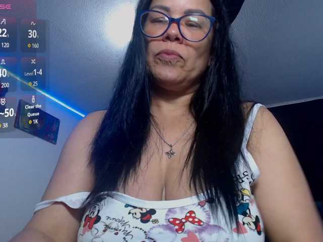 sofia-lopez70 live cam on BongaCams
