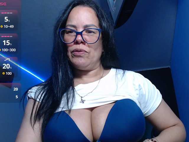 sofia-lopez70 live cam on BongaCams